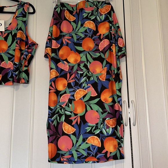 NWT NINA PARKER TROPICAL FRUIT SKIRT & CROP TOP SET 2X - Picture 10 of 10
